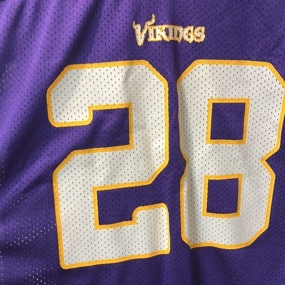 Minnesota Vikings Adrian Peterson jersey - Picture 4 of 5